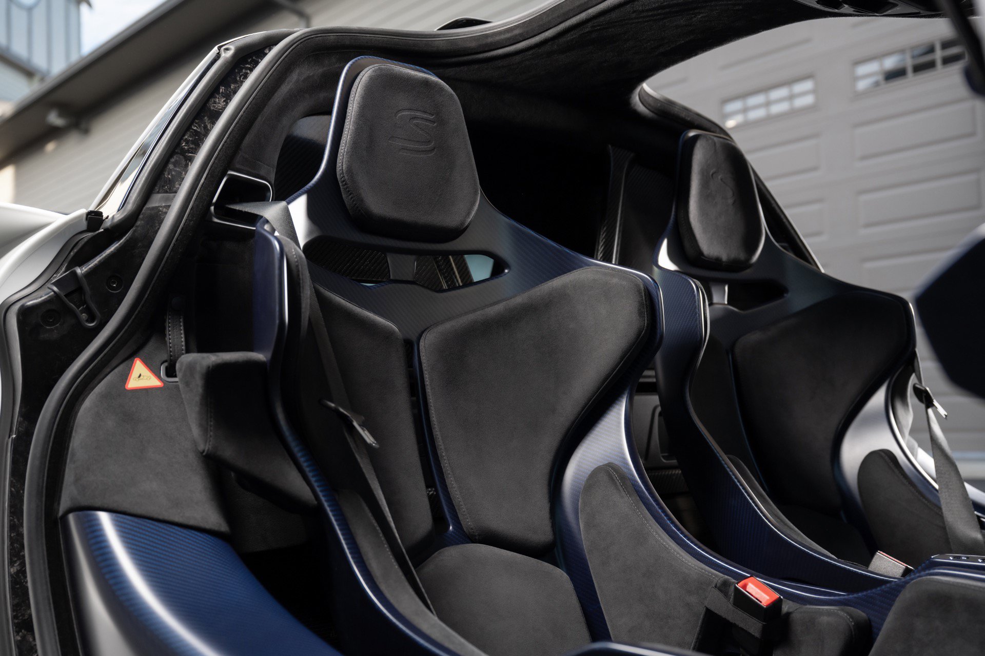 Used 2019 McLaren Senna photo 43