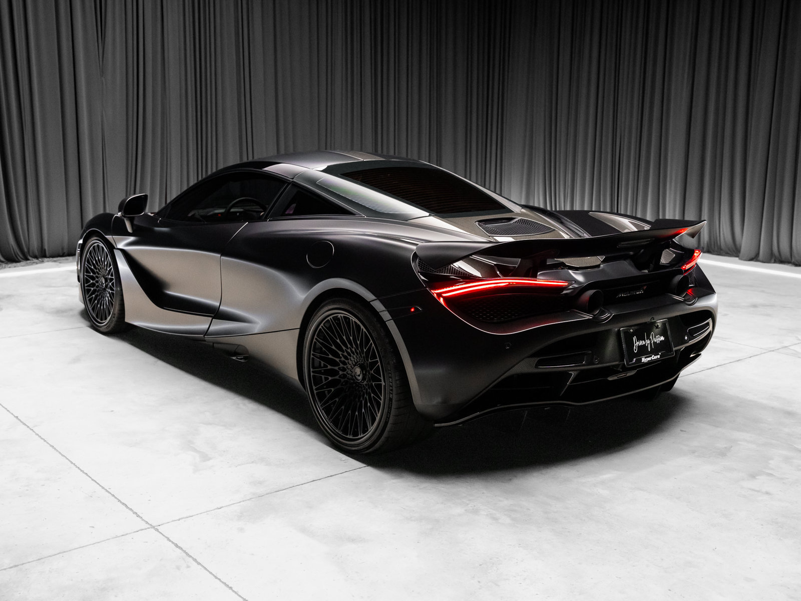 Used 2018 McLaren 720S photo 43
