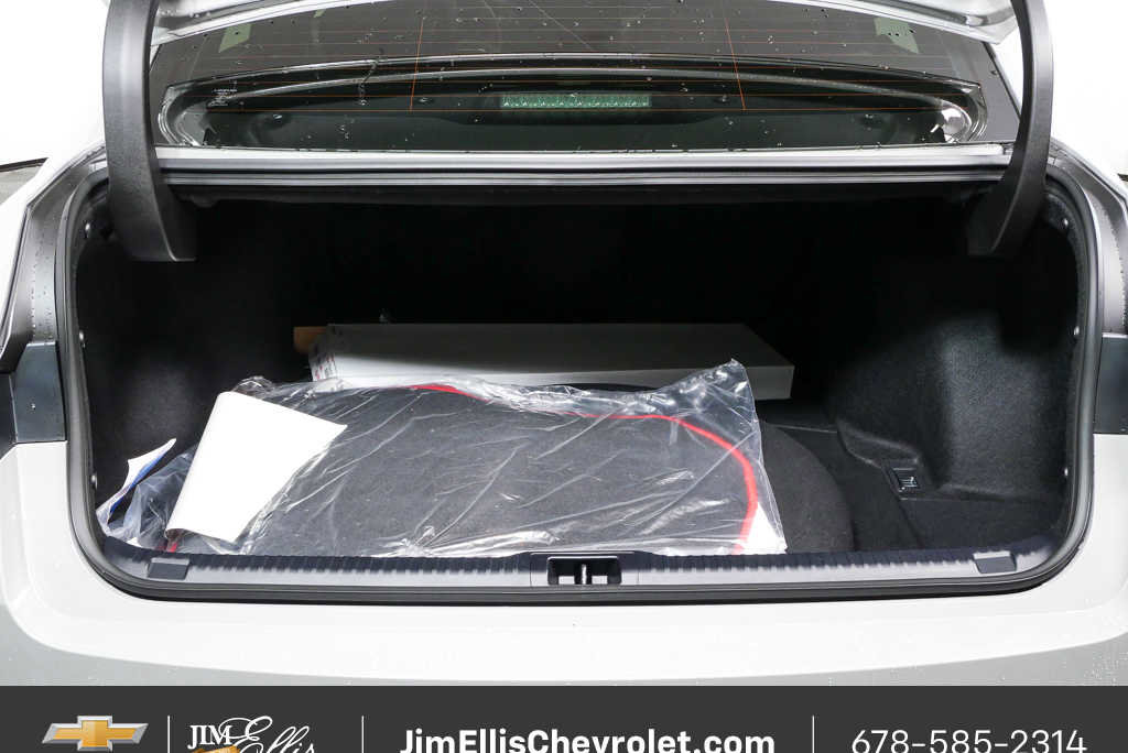 2025 Lexus IS 500 w/ F-Sport Performance