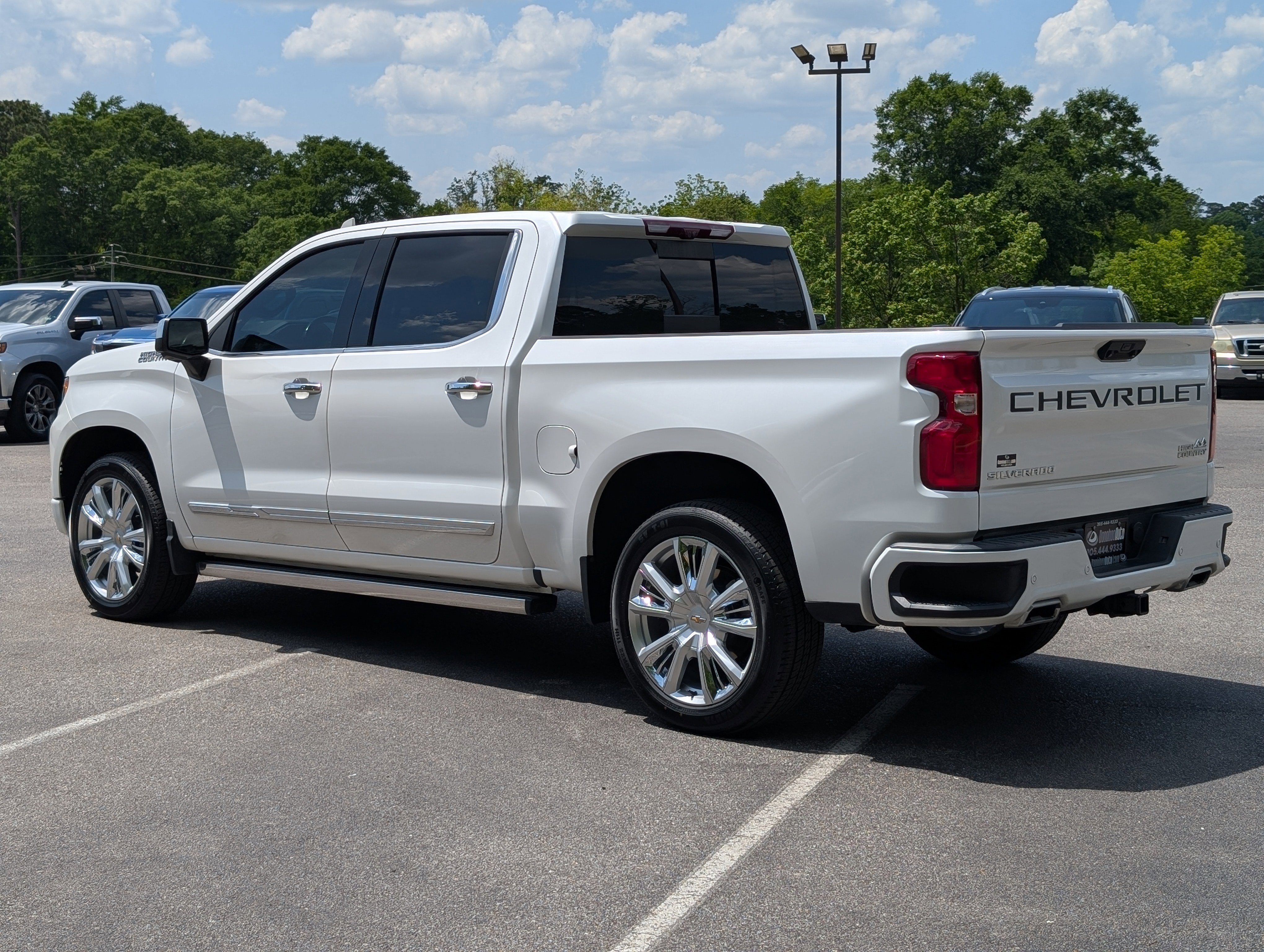 2023 Chevrolet Silverado 1500 High Country