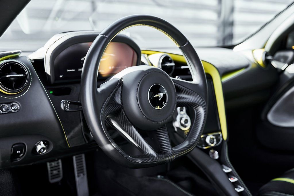 Used 2019 McLaren 720S photo 39