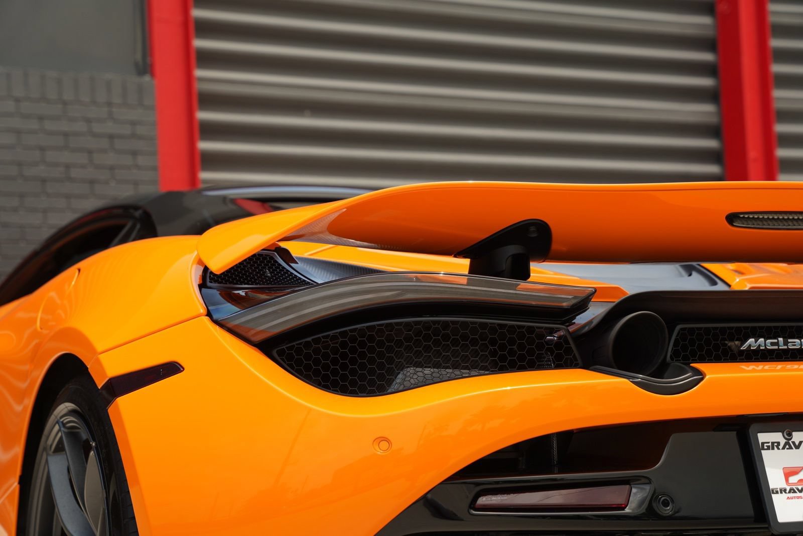 Used 2022 McLaren 720S Performance photo 10