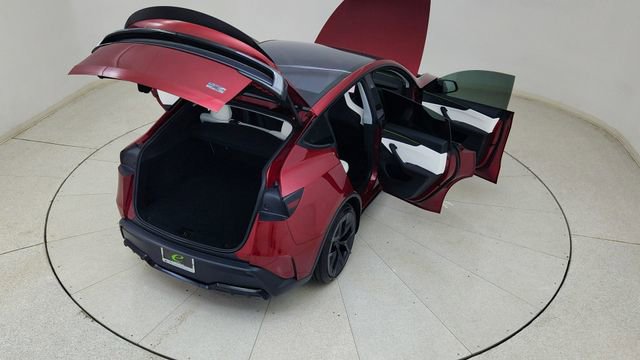 2026 Tesla Model Y Performance