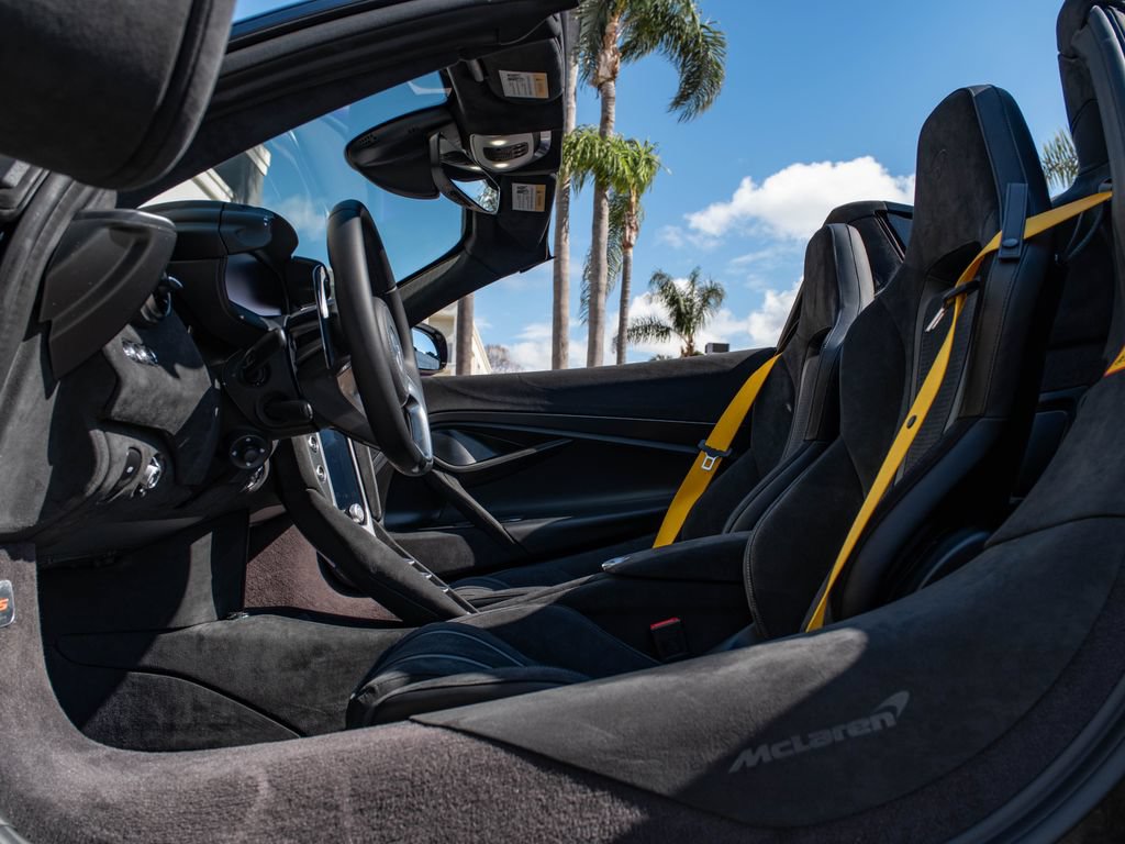 New 2026 McLaren 750S Spider photo 30