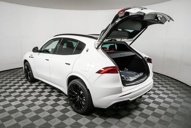 2026 Maserati Grecale Modena