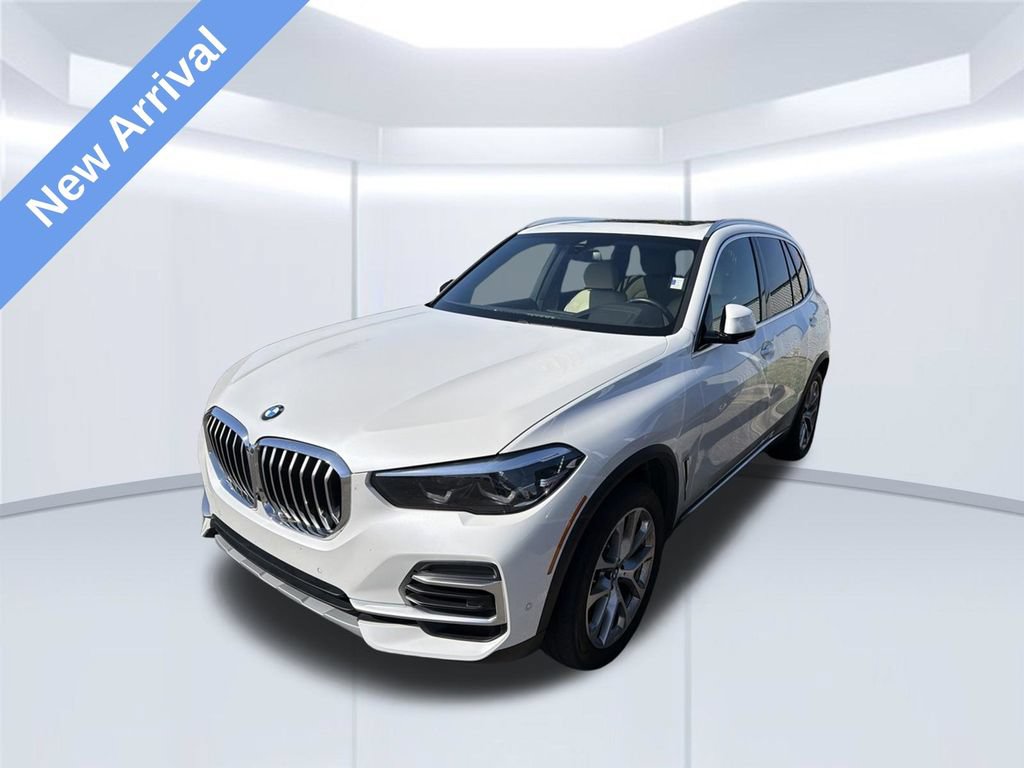 Used 2022 BMW X5 sDrive40i w/ Luxury Seating Package