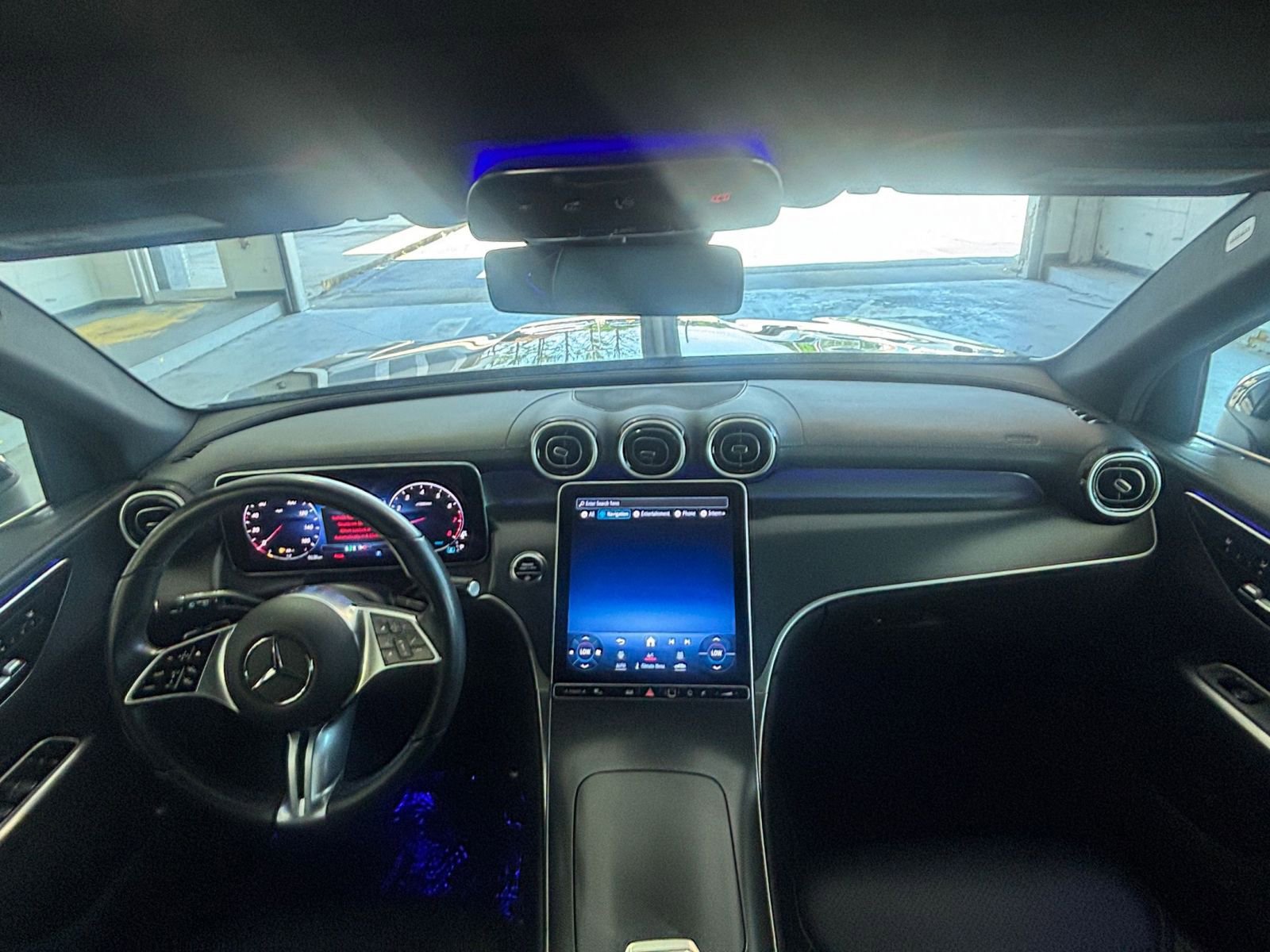 2024 Mercedes-Benz GLC 300