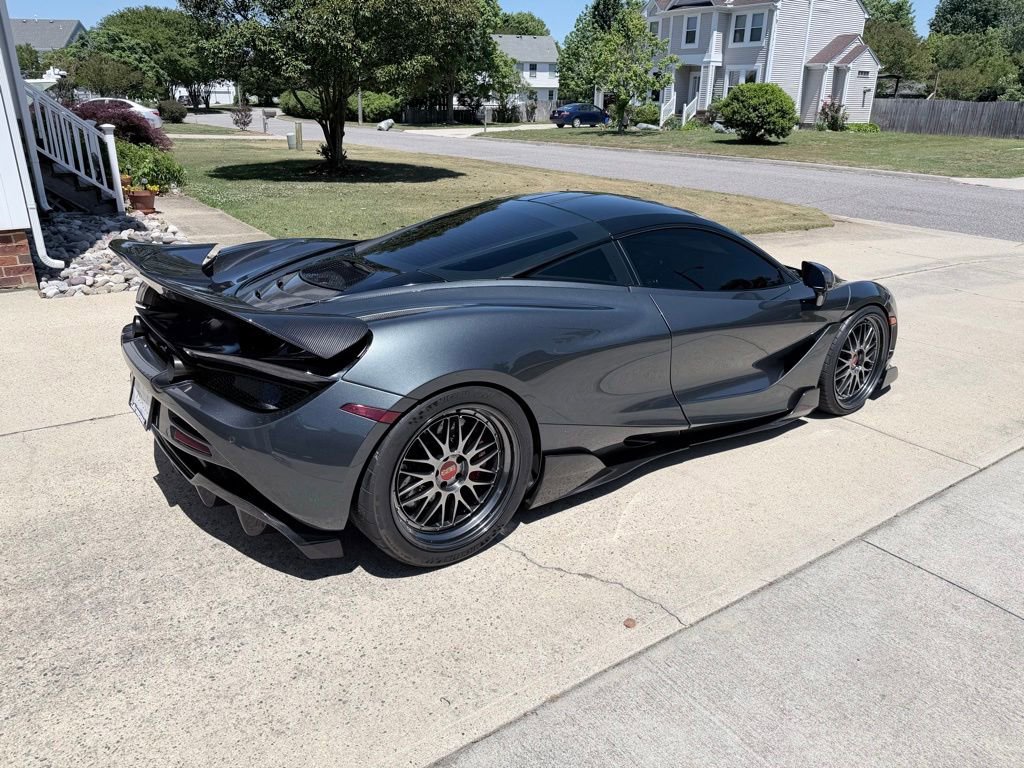 Used 2019 McLaren 720S photo 11