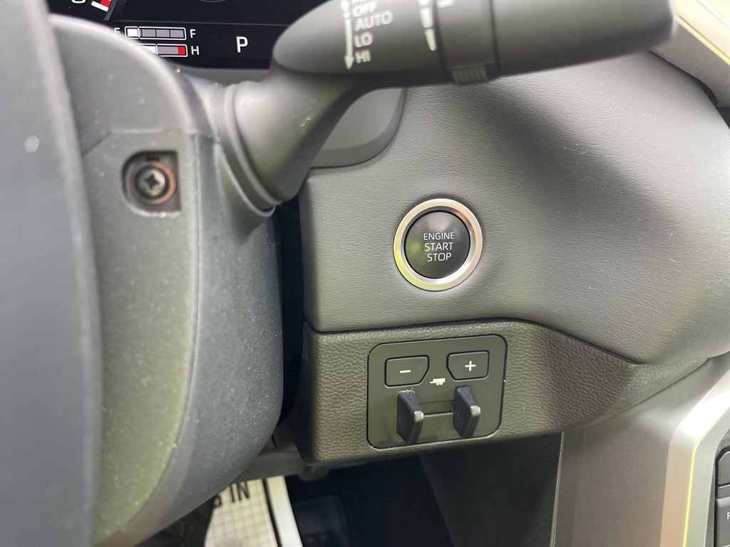 2023 Toyota Tundra Platinum