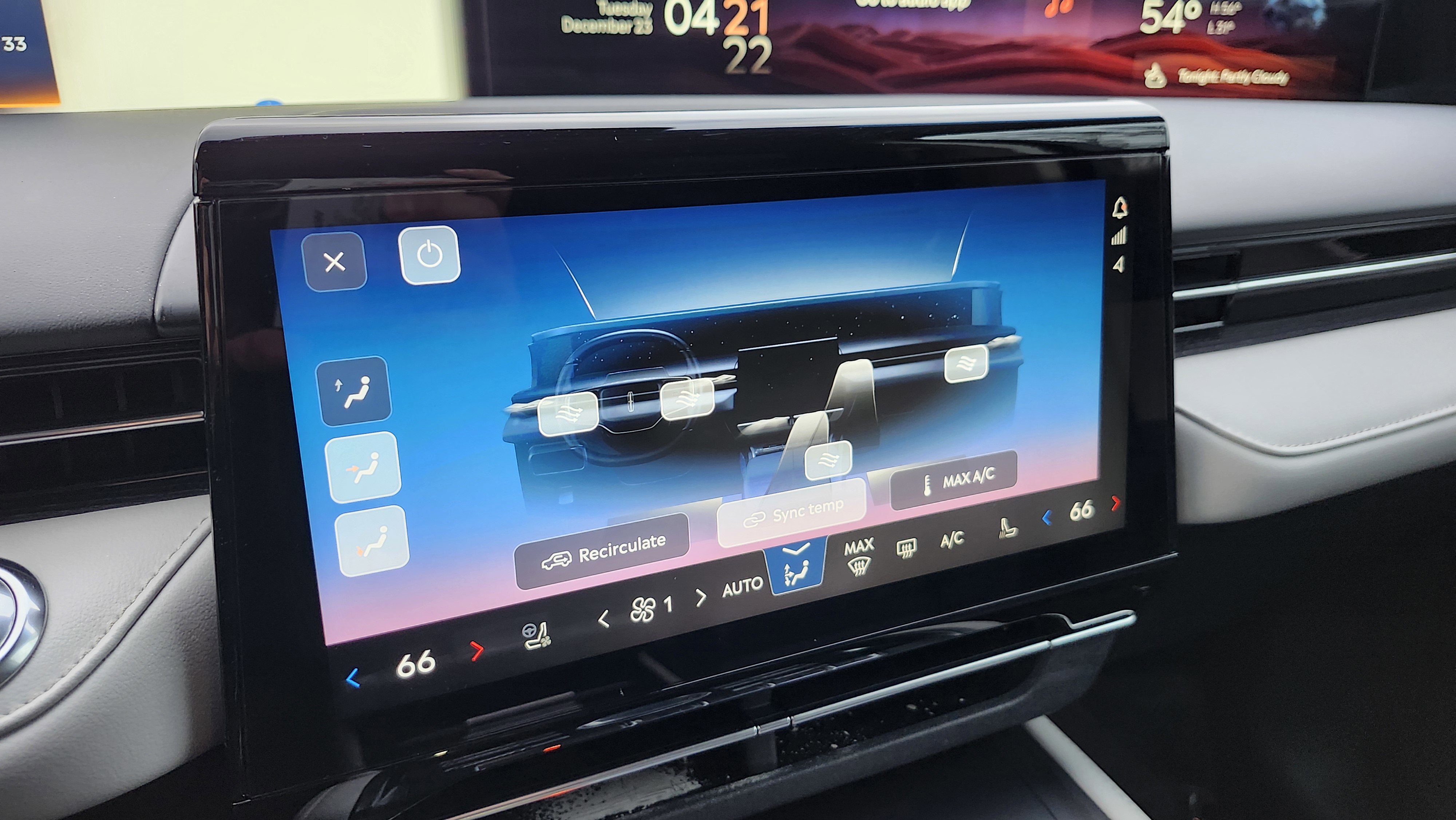 2024 Lincoln Nautilus Reserve