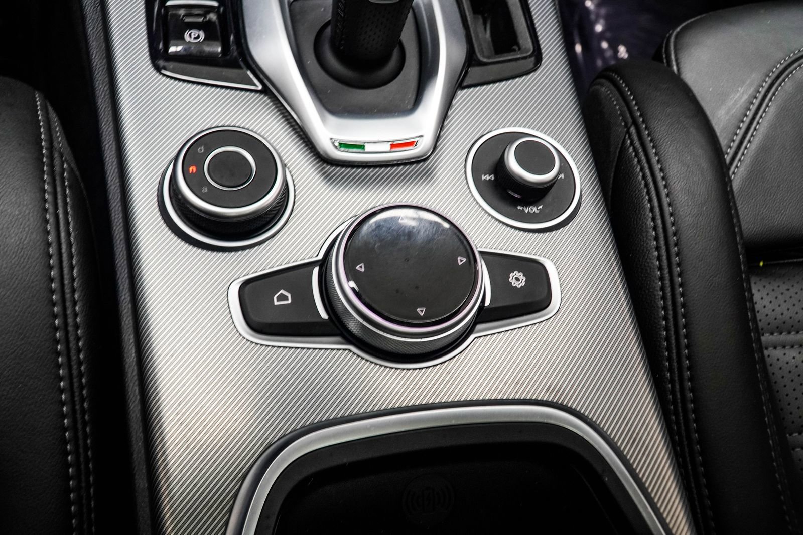 2023 Alfa Romeo Stelvio Veloce