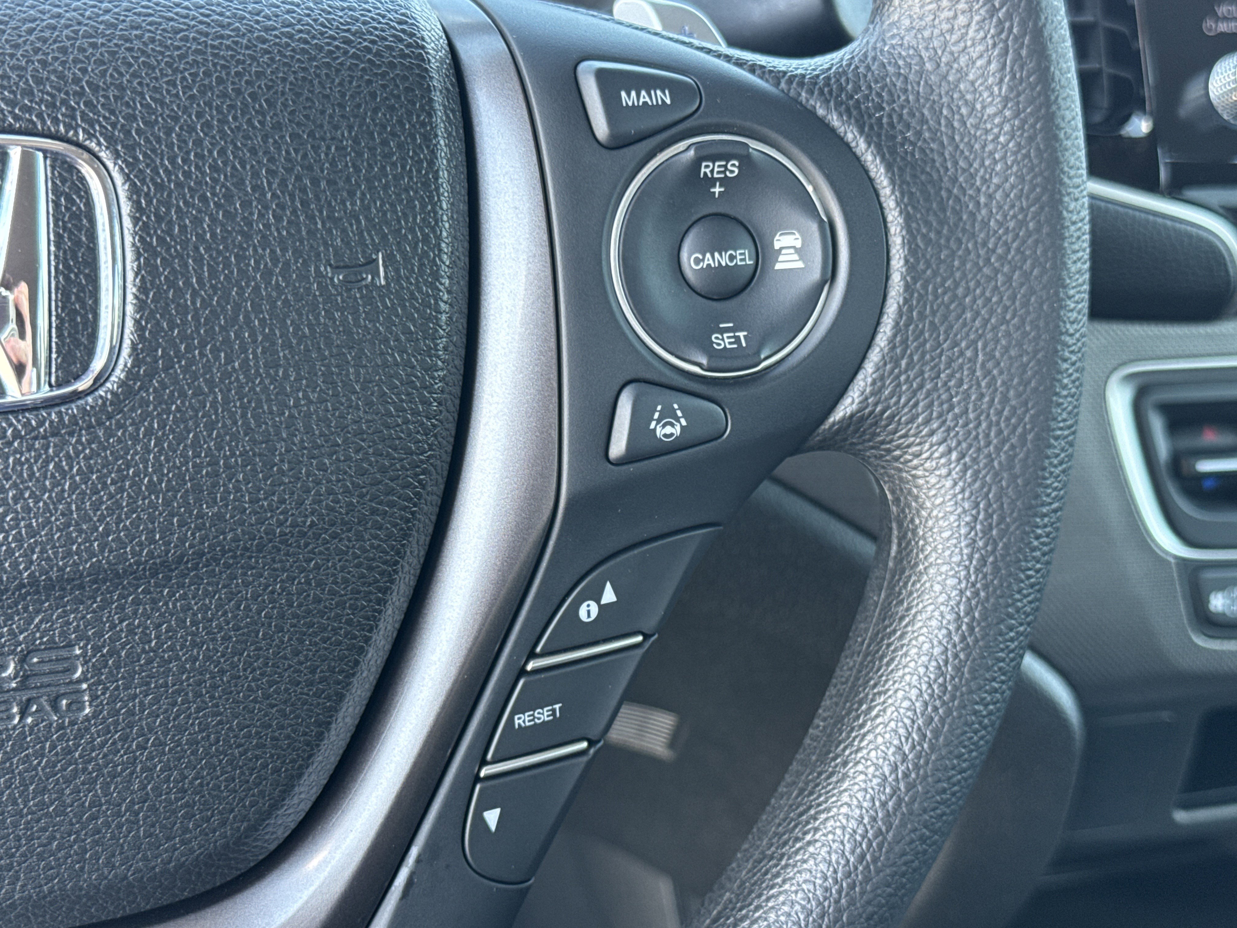 2023 Honda Ridgeline Sport