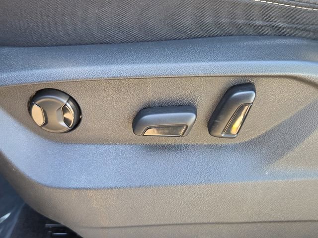 2023 Volkswagen Atlas Cross Sport SE