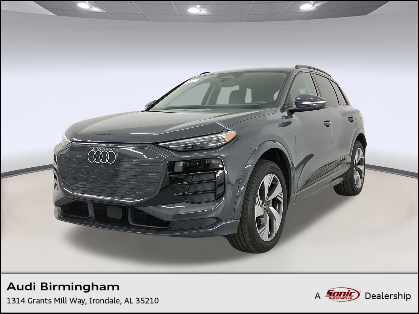 2025 Audi Q6 e-tron quattro Premium Plus