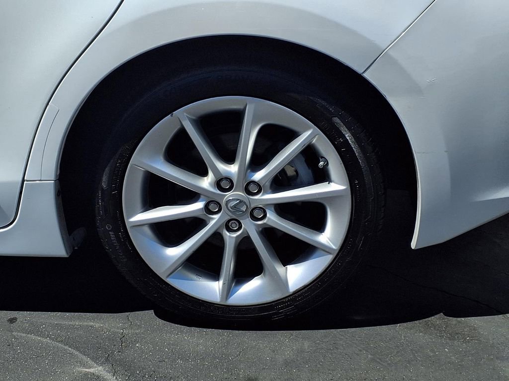 2011 Lexus CT 200h Premium