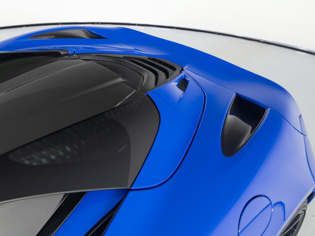 Used 2020 McLaren 720S Performance photo 37