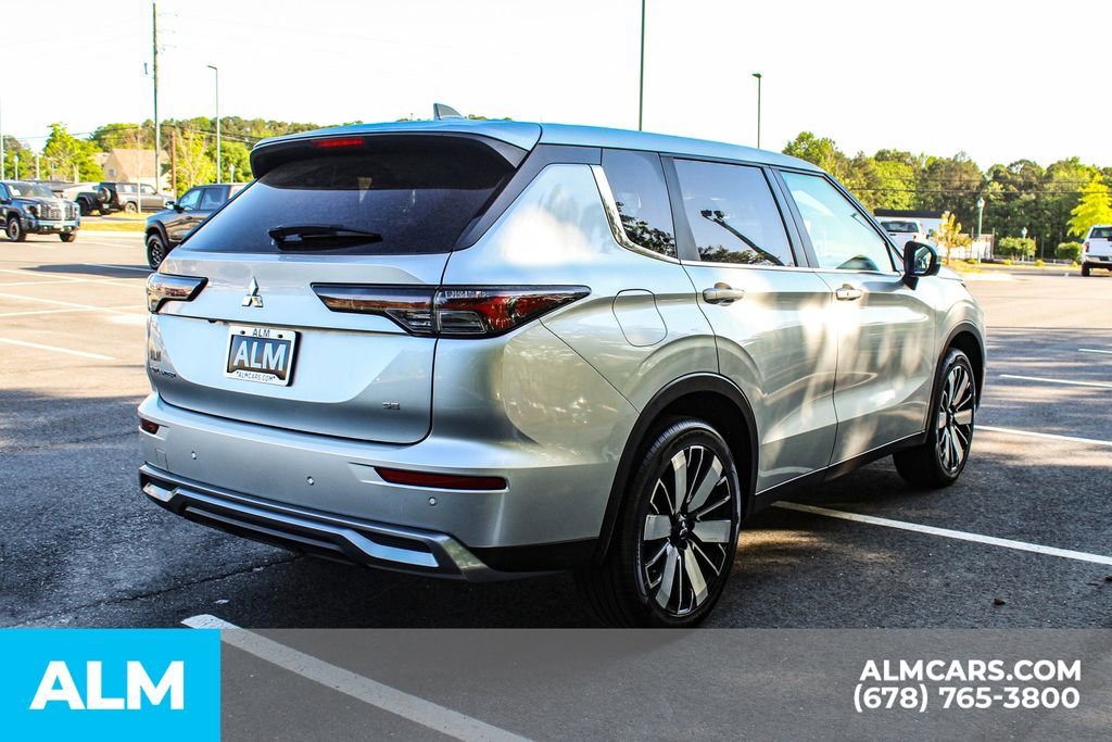 2025 Mitsubishi Outlander SE