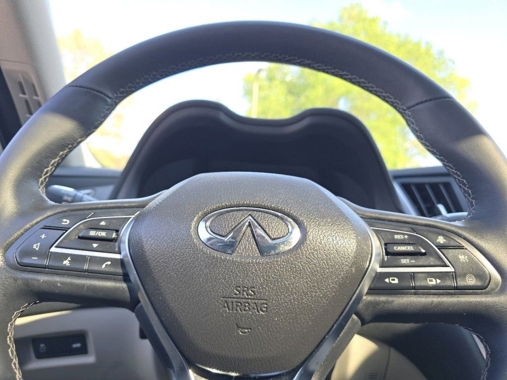 2023 INFINITI Q50 Luxe