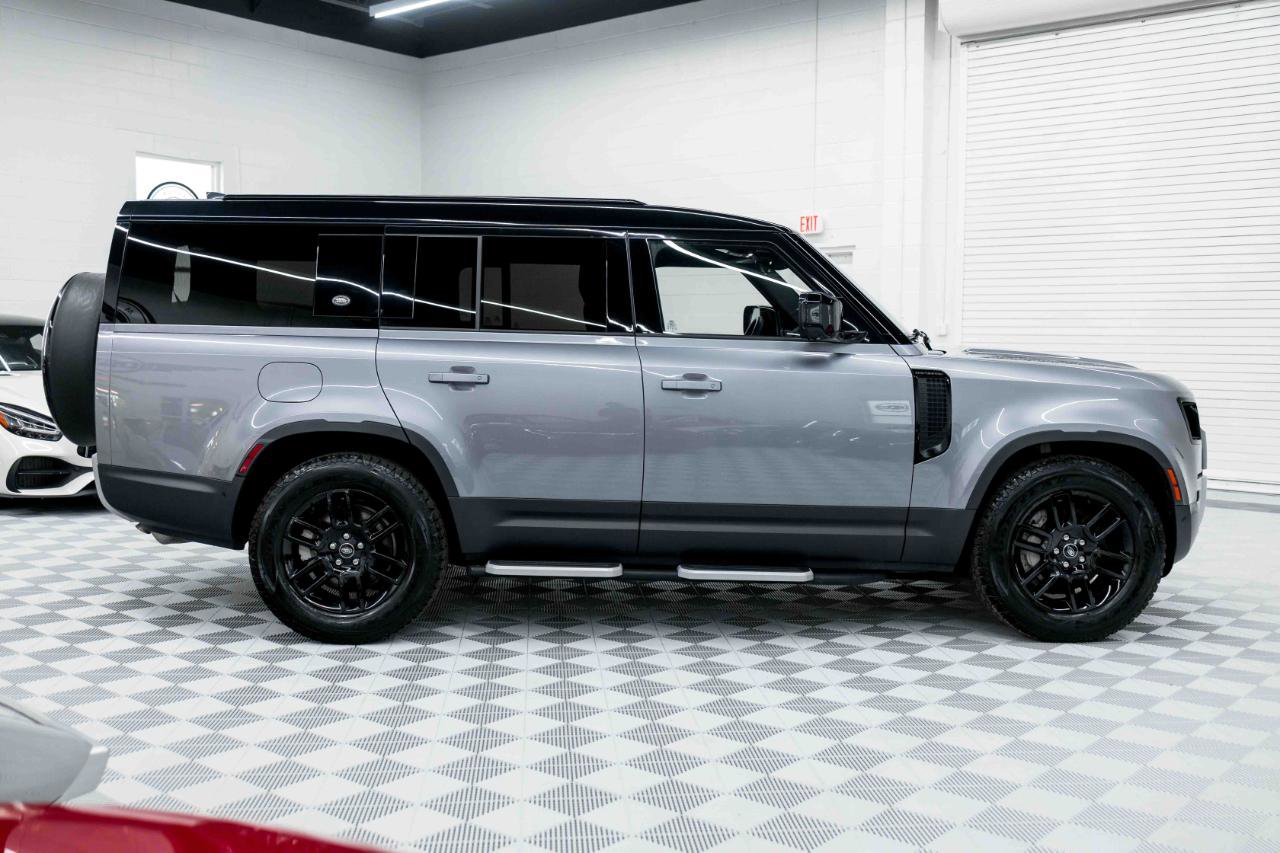 2023 Land Rover Defender 130 SE