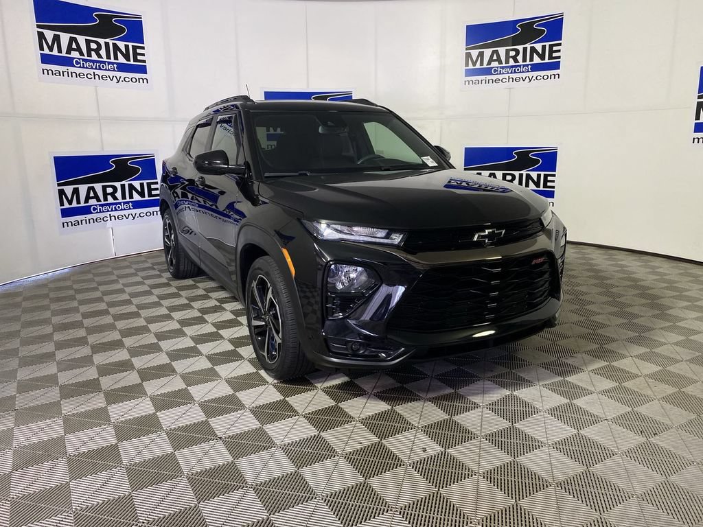 Used 2023 Chevrolet TrailBlazer RS w/ Sun and Liftgate Package