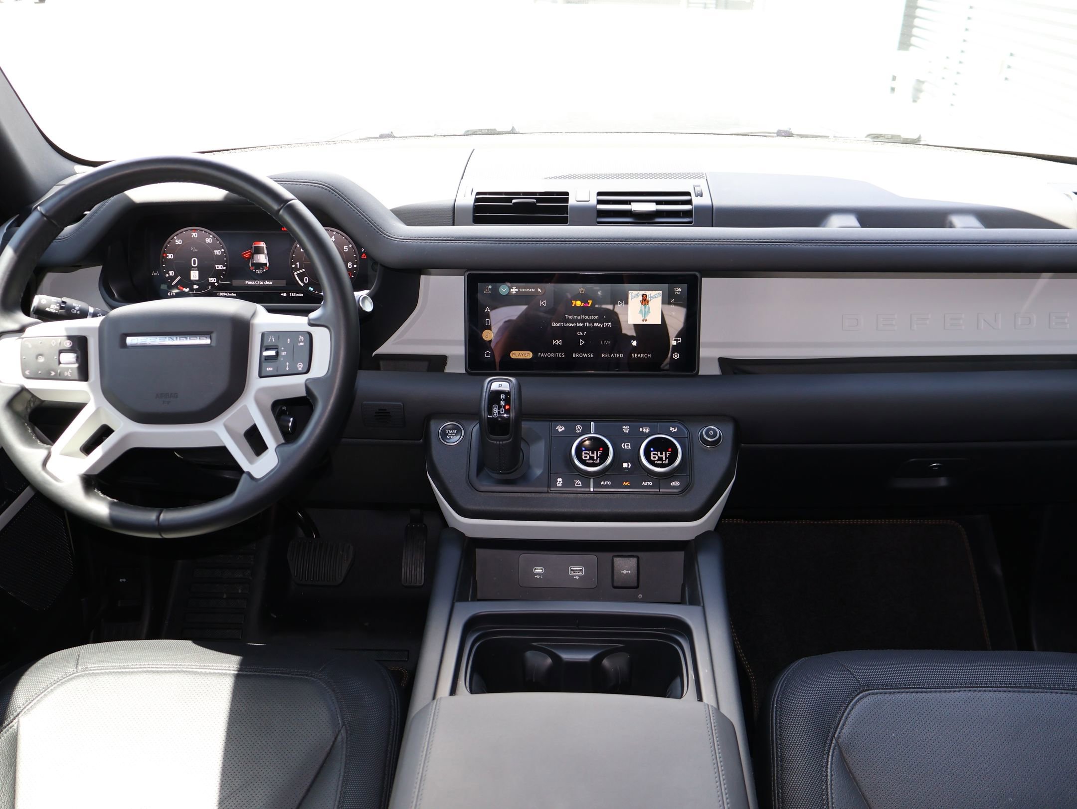 2024 Land Rover Defender 110 X-Dynamic SE