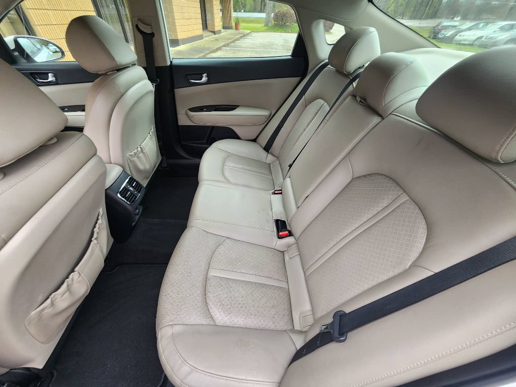 2016 Kia Optima EX - Photo 8