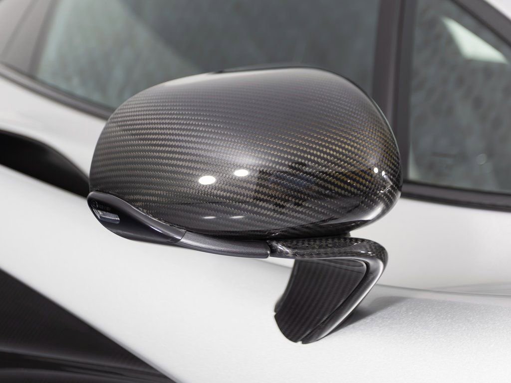 Used 2014 McLaren P1 photo 56