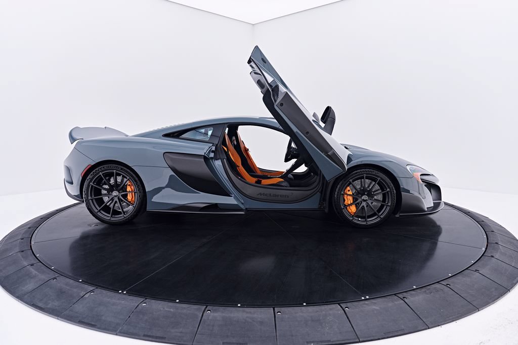 Used 2016 McLaren 675LT Coupe photo 33