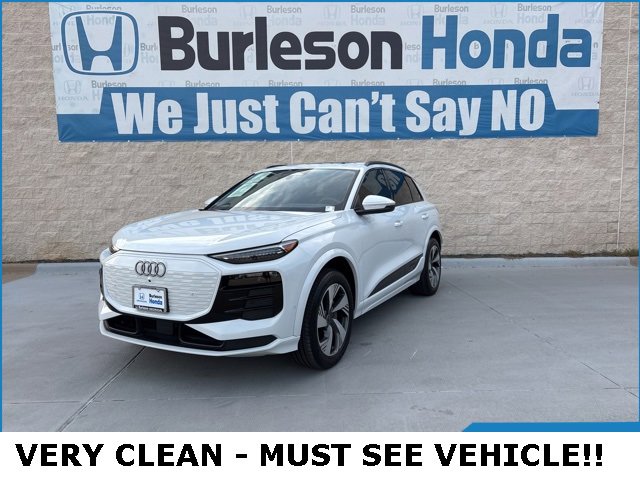 2025 Audi Q6 e-tron quattro Premium Plus