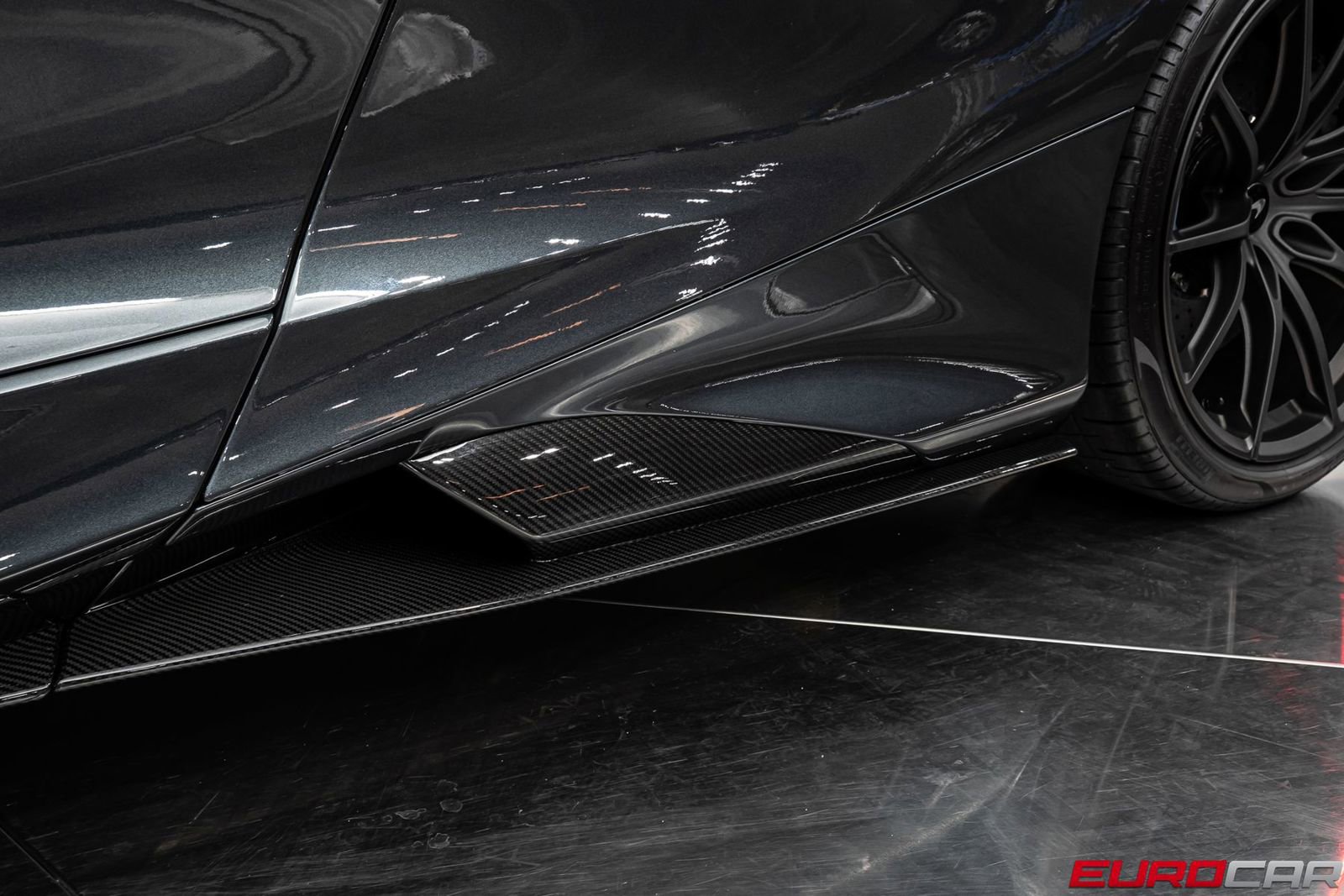 Used 2021 McLaren 765LT photo 22