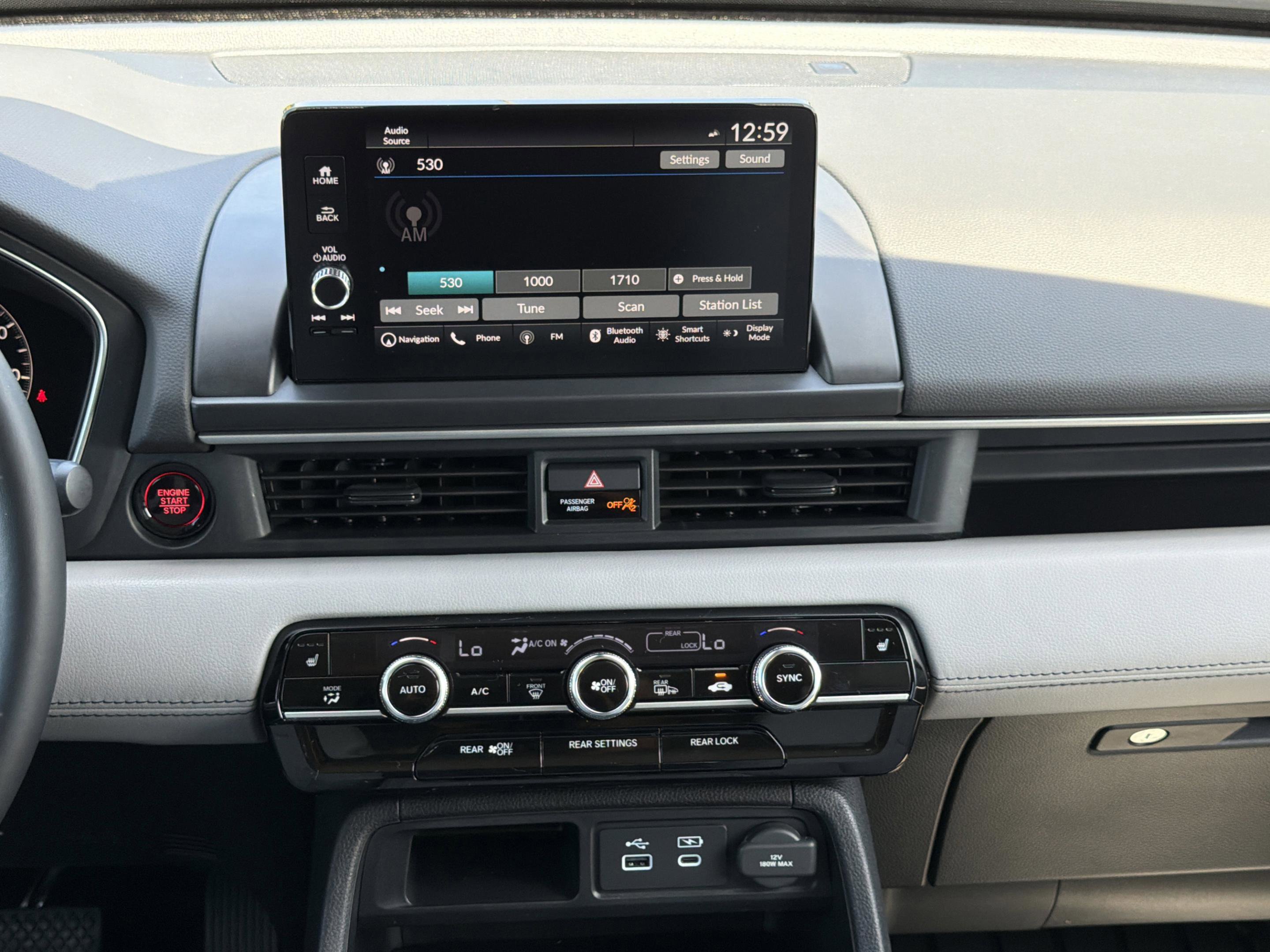 2024 Honda Pilot Touring