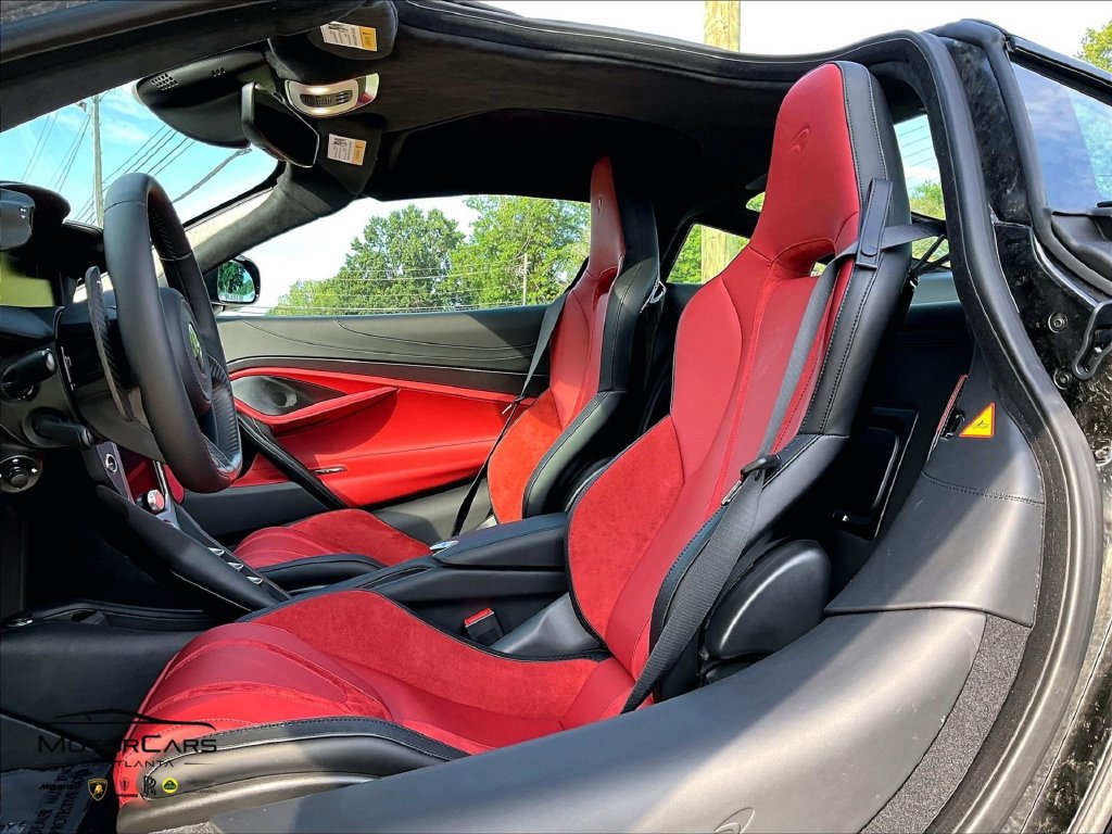New 2027 McLaren 750S photo 9