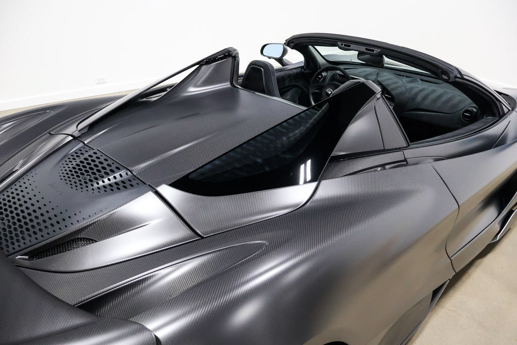 Used 2022 McLaren 765LT photo 97