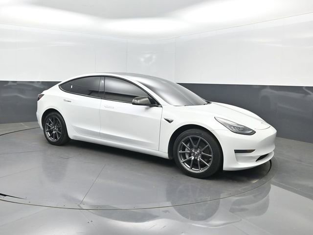 2019 Tesla Model 3 Mid Range