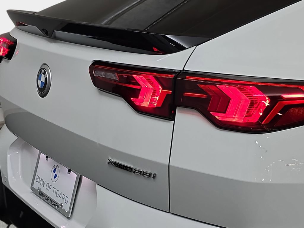 2025 BMW X2 xDrive28i