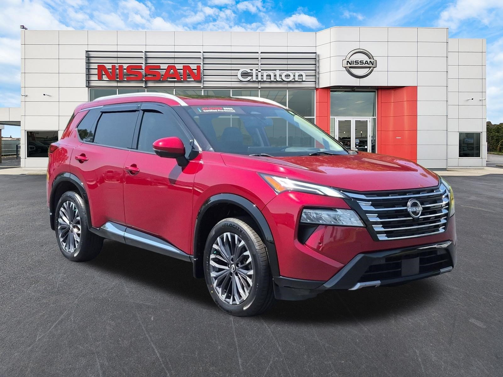 Used 2024 Nissan Rogue Platinum w/ Platinum Premium Package