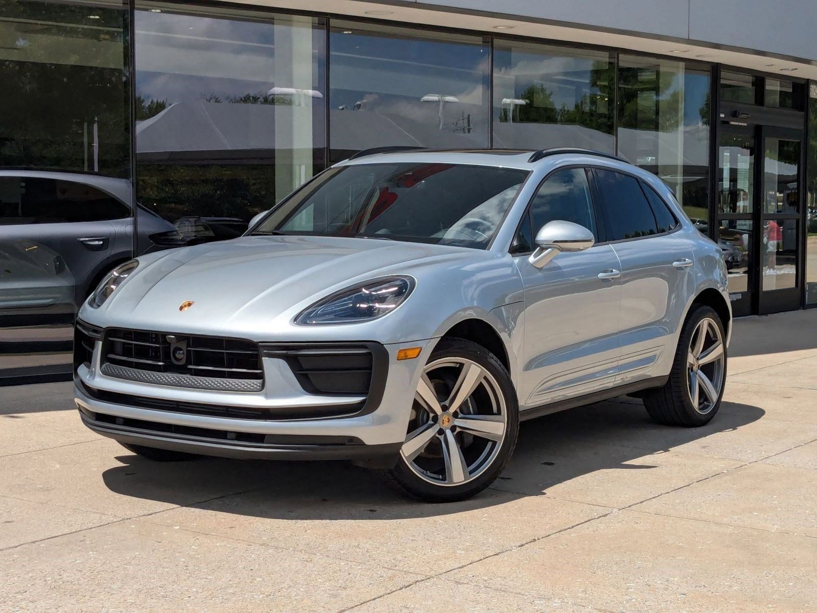 Certified 2025 Porsche Macan