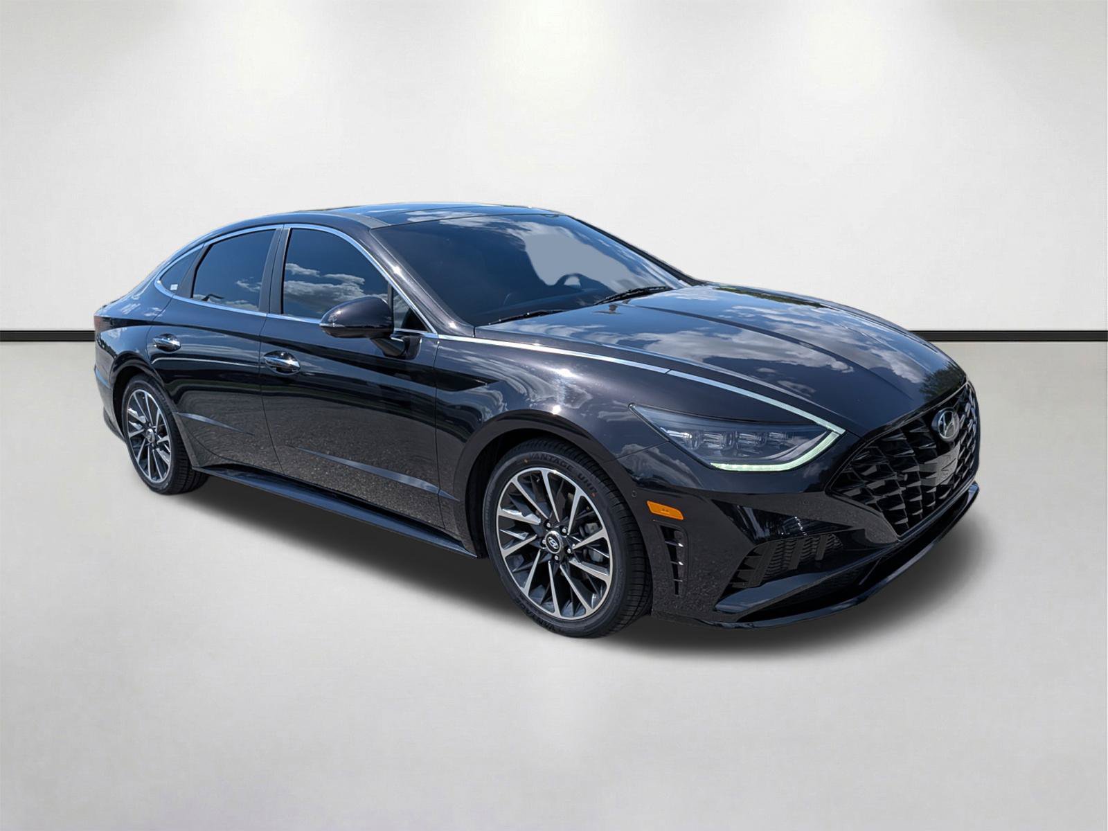 Used 2023 Hyundai Sonata Limited