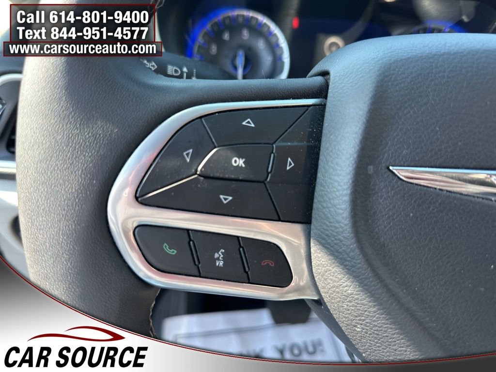 2023 Chrysler Pacifica Touring-L