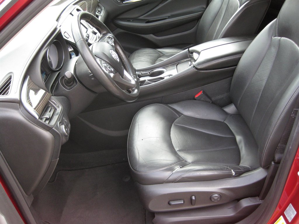 2019 Buick Envision Essence