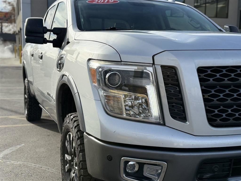 2019 Nissan Titan PRO-4X