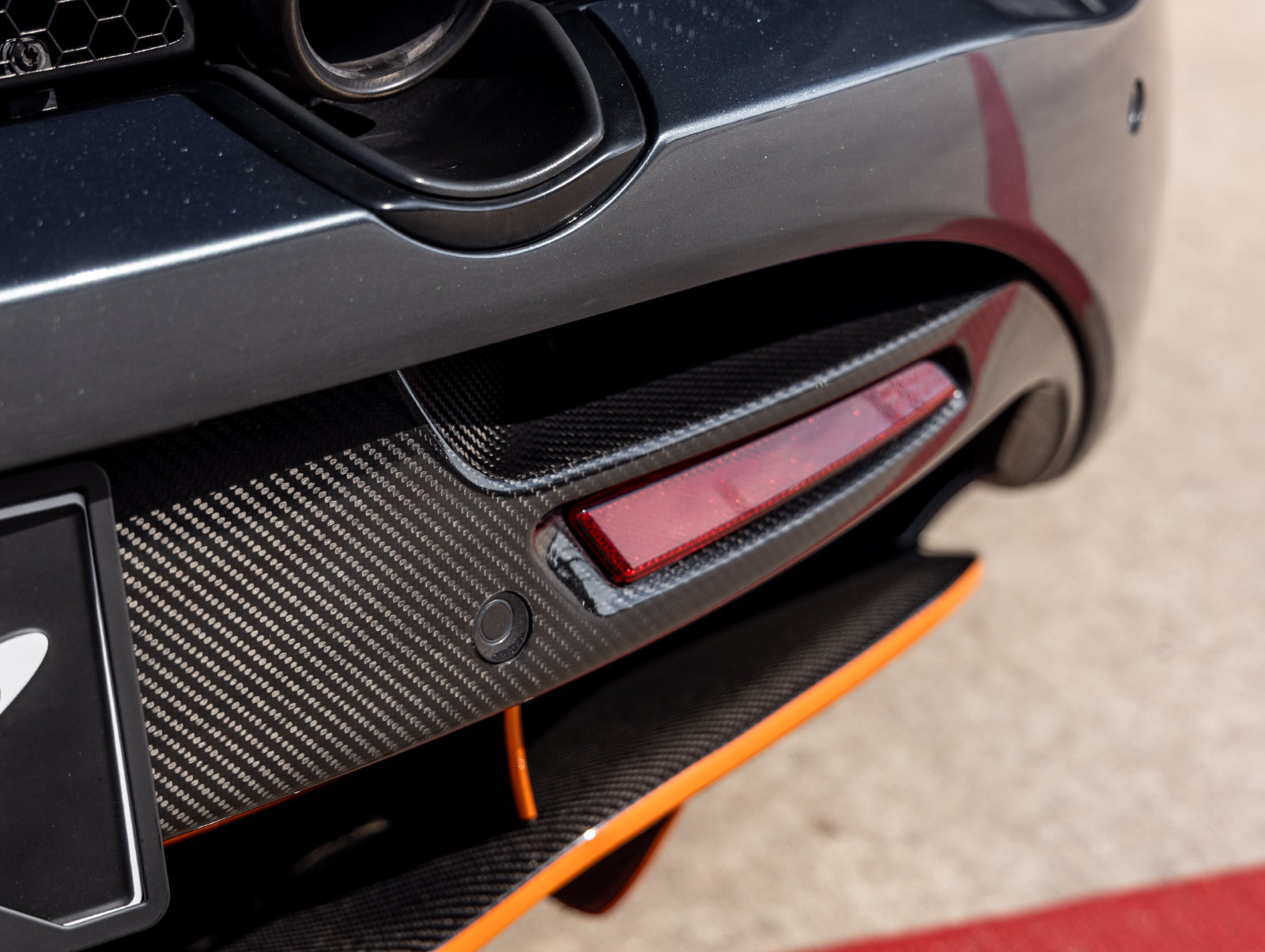 Used 2018 McLaren 720S photo 16