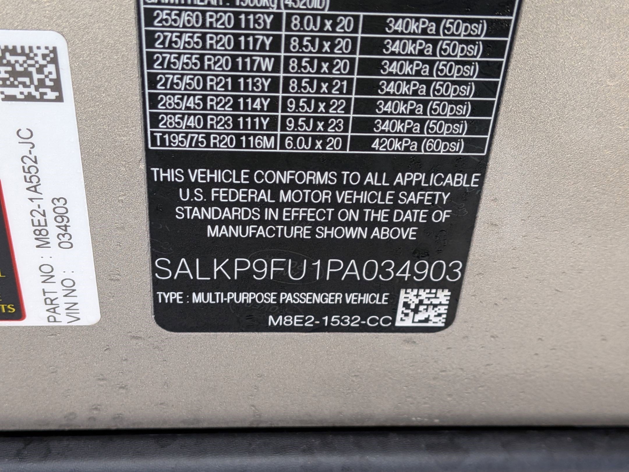 2023 Land Rover Range Rover SE