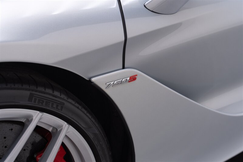 Used 2024 McLaren 750S Spider photo 39