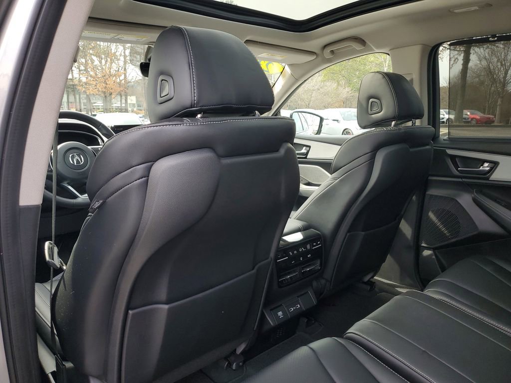 2023 Acura MDX FWD w/ Technology Package