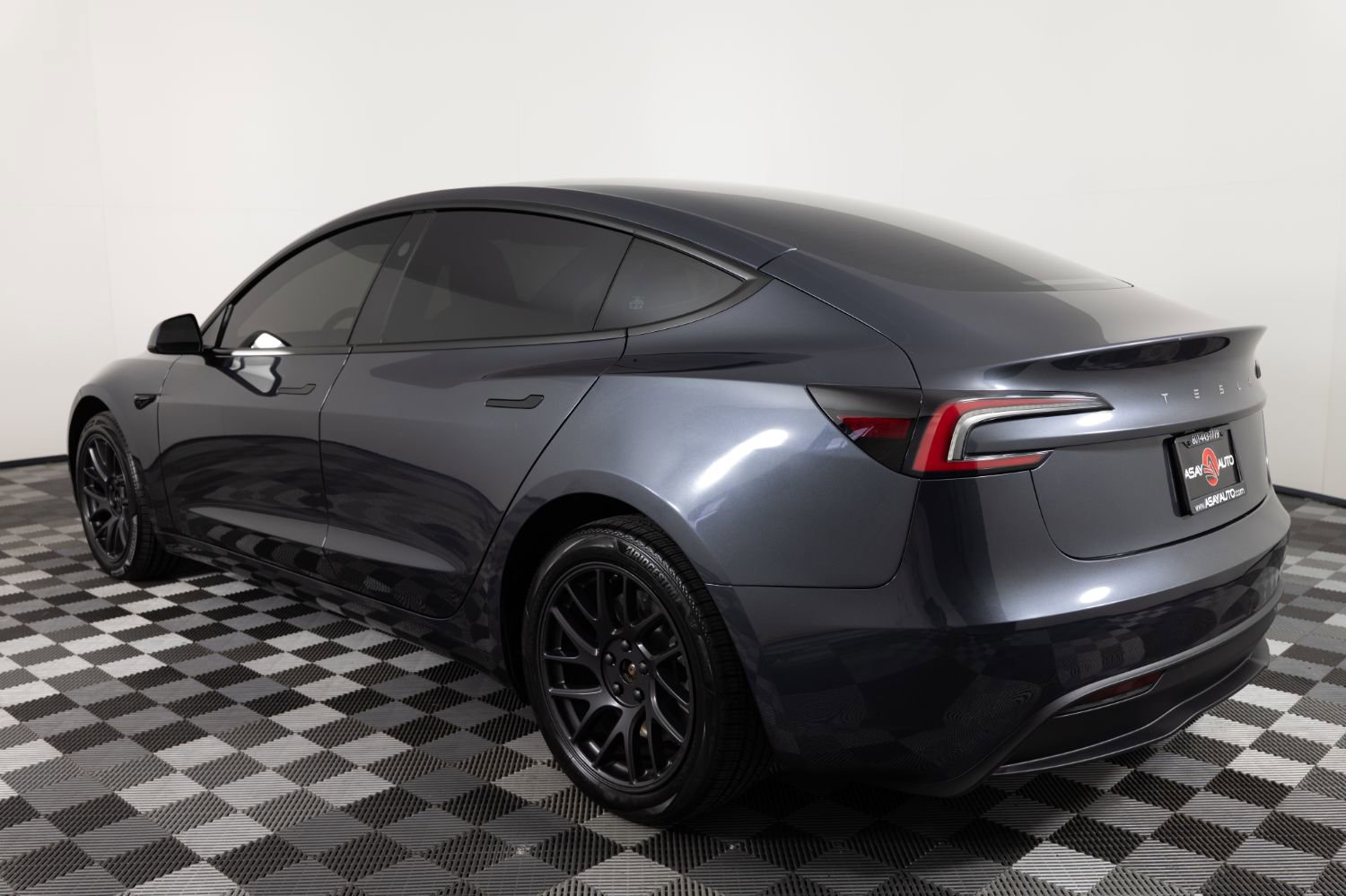 2024 Tesla Model 3 Long Range