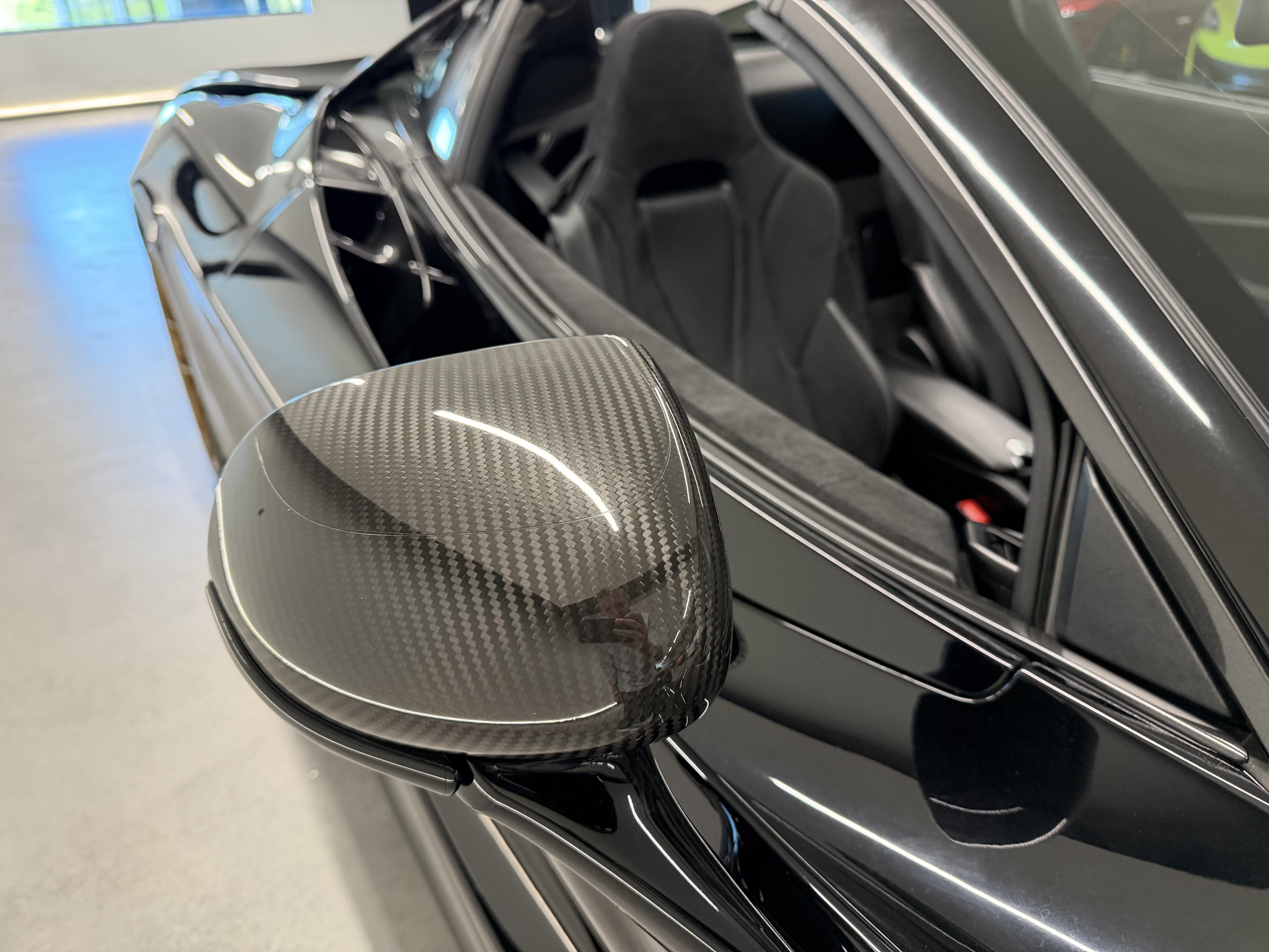 Used 2020 McLaren 720S Luxury photo 8