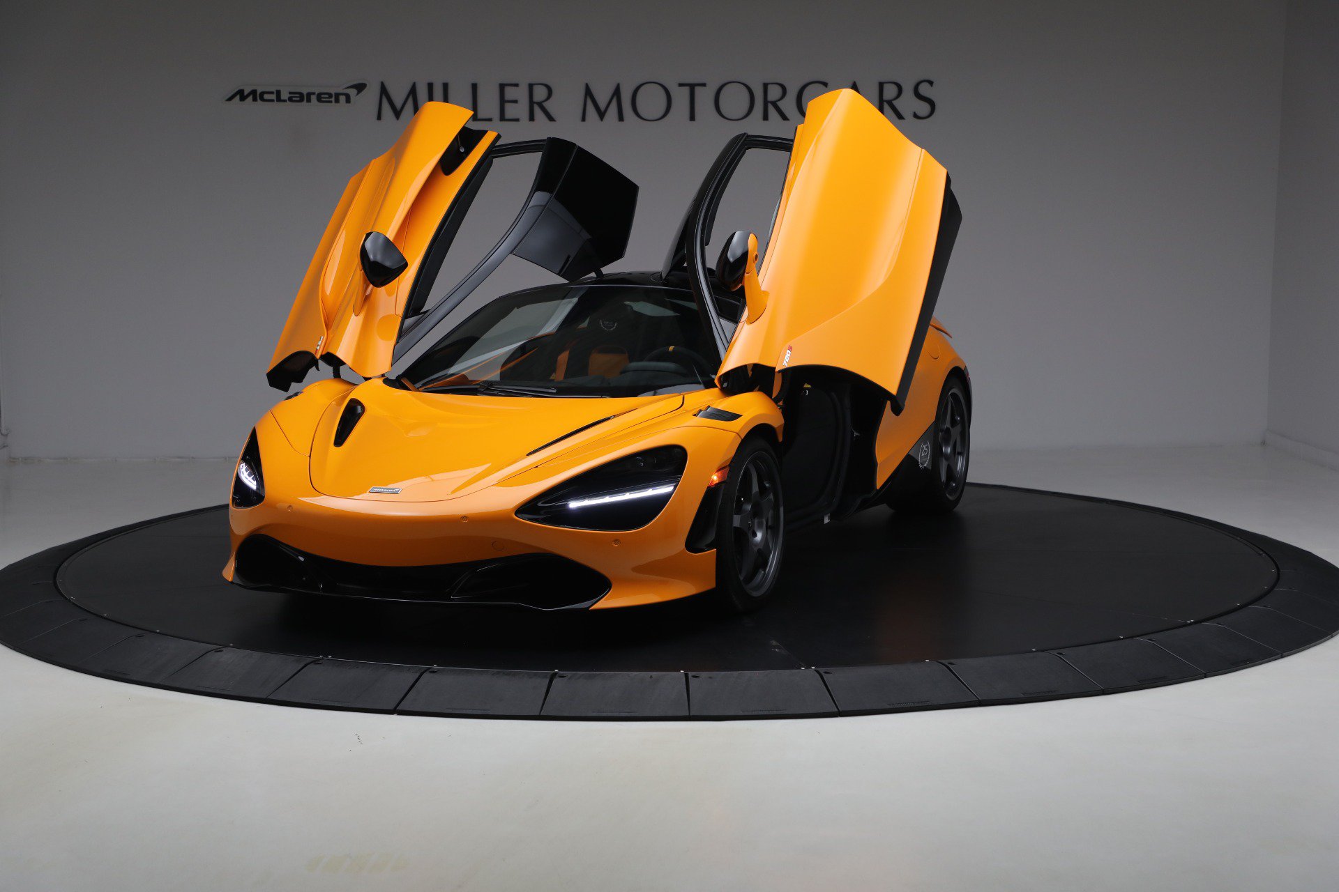 Used 2021 McLaren 720S photo 14