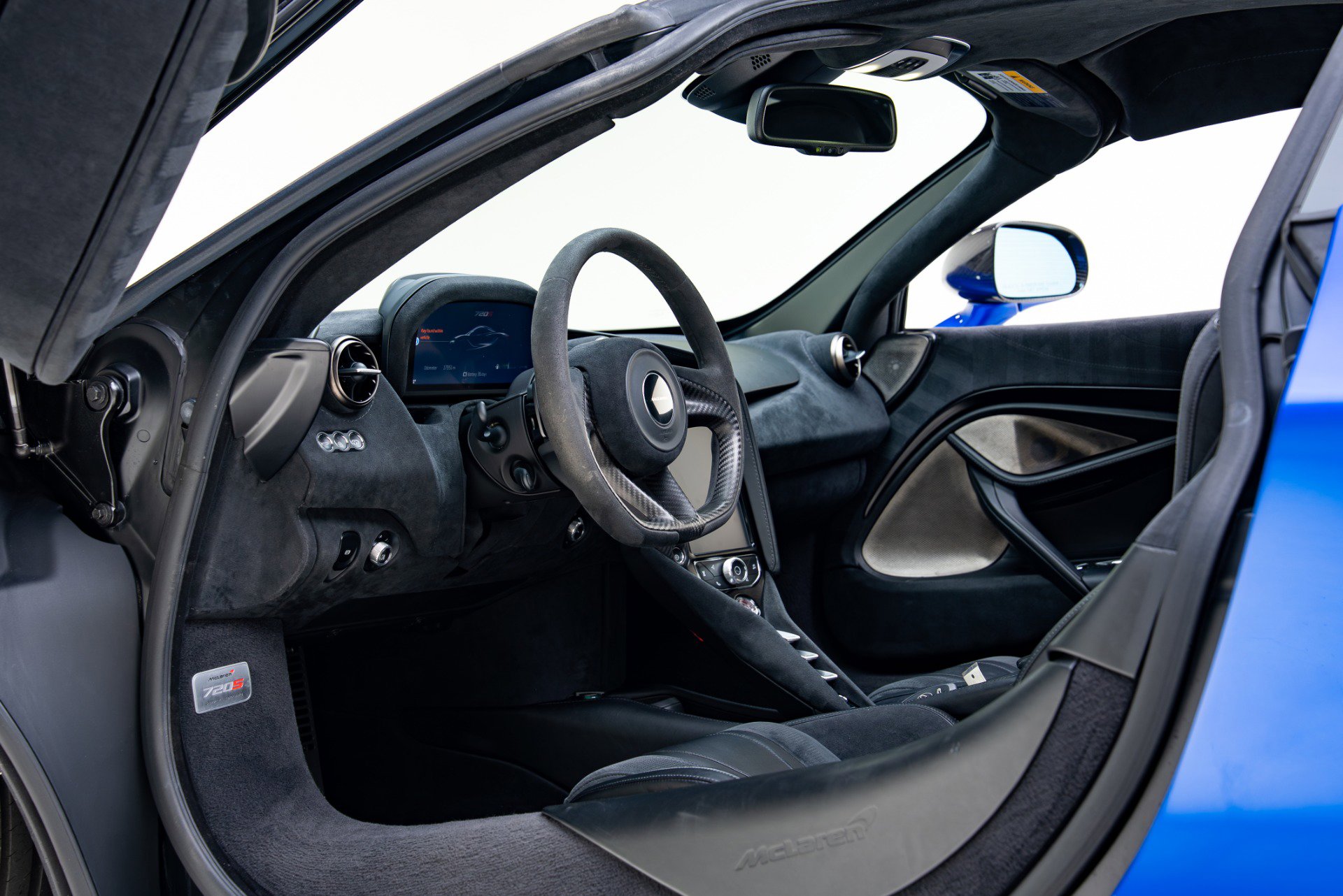 Used 2018 McLaren 720S Performance photo 38