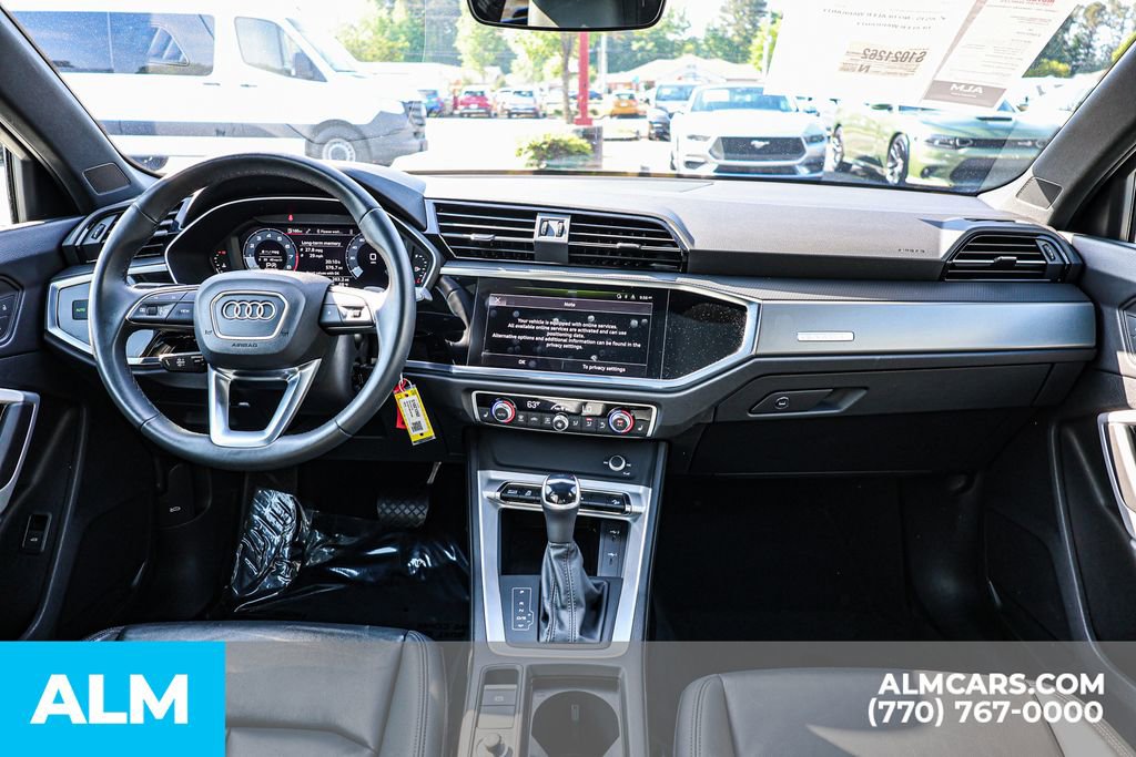 2025 Audi Q3 2.0T Premium